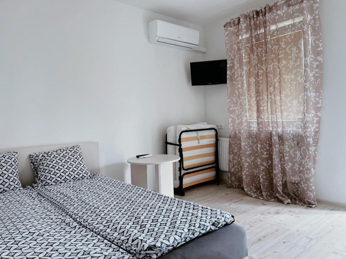 Hotel Poilsis Dzuku 10 A Palanga Exterior foto