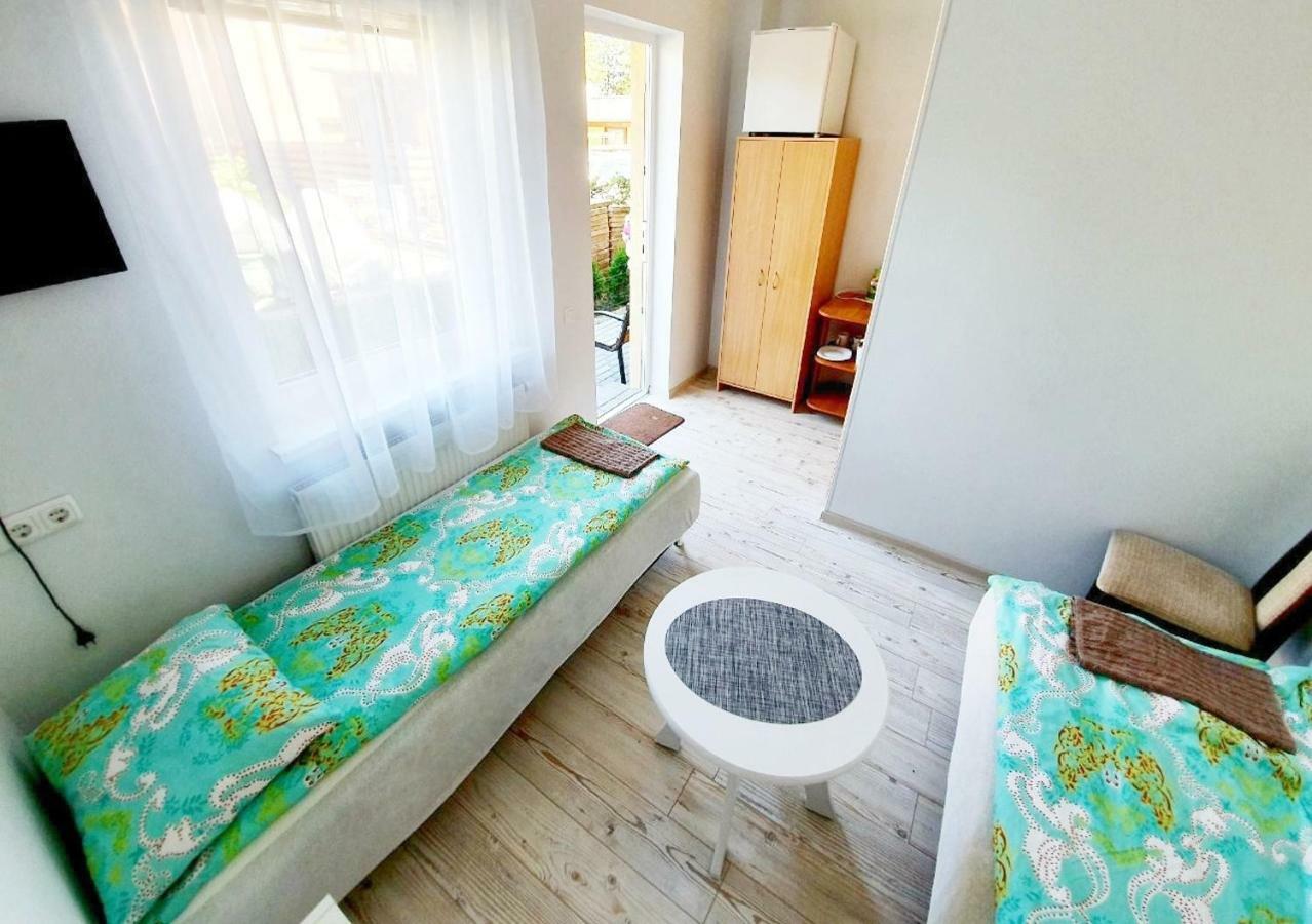 Hotel Poilsis Dzuku 10 A Palanga Exterior foto